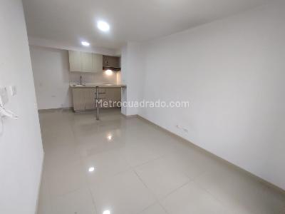 Apartamento de 3 alcobas en arriendo en Cabañitas, Bello, 60 m² · foto 3 de 12