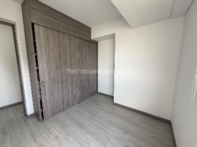 Apartamento de 3 alcobas en arriendo en Las Palmas, Medellín, 85 m² · foto 6 de 16