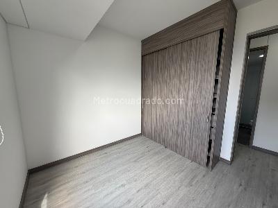 Apartamento de 3 alcobas en arriendo en Las Palmas, Medellín, 85 m² · foto 8 de 16