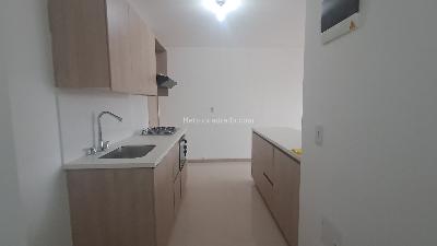 Apartamento de 2 alcobas en arriendo en La Colina, Medellín, 54 m² · foto 5 de 17