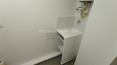 Apartamento de 2 alcobas en arriendo en Loma De Los Bernal, Medellín, 65 m² · foto 14 de 14