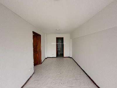 Casa de 4 alcobas en arriendo en Pinares, Pereira, 215 m² · foto 12 de 24