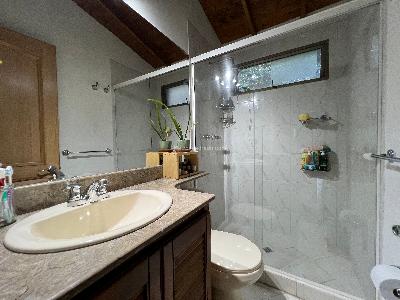 Casa de 3 alcobas en venta en Loma Del Chocho, Envigado, 201 m² · foto 17 de 20