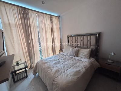 Apartamento de 4 alcobas en arriendo en La Florida, Medellín, 400 m² · foto 11 de 16