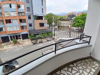 Apartamento de 2 alcobas en arriendo en San Joaquin, Medellín, 70 m² · foto 4 de 10
