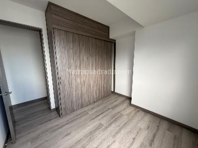 Apartamento de 3 alcobas en arriendo en Las Palmas, Medellín, 80 m² · foto 3 de 12