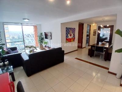 Apartamento de 2 alcobas en arriendo en Oviedo, Medellín, 63 m² · foto 2 de 10