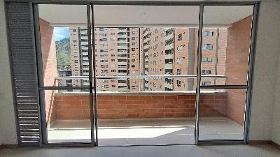 Apartamento de 2 alcobas en arriendo en Loma De San Jose, Sabaneta, 67 m² · foto 6 de 15