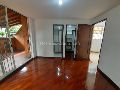 Apartamento de 2 alcobas en arriendo en Astorga, Medellín, 72 m² · foto 10 de 19