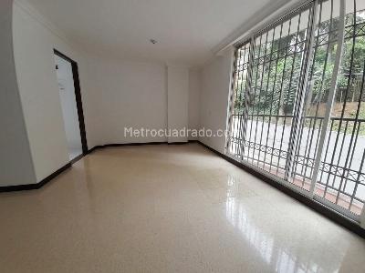 Apartamento de 2 alcobas en arriendo en Astorga, Medellín, 72 m² · foto 6 de 19