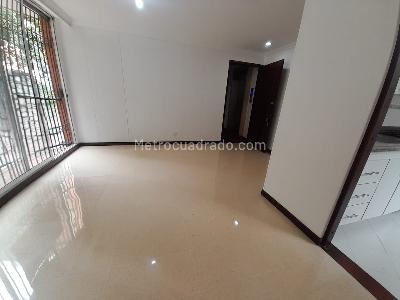 Apartamento de 2 alcobas en arriendo en Astorga, Medellín, 72 m² · foto 9 de 19