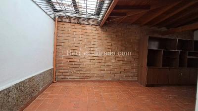 Casa de 5 alcobas en arriendo en Cumbres, Envigado, 1700 m² · foto 14 de 15