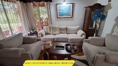 Casa de 5 alcobas en arriendo en Cumbres, Envigado, 1700 m² · foto 3 de 15
