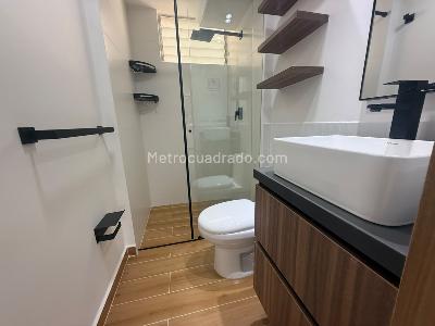 Apartamento de 3 alcobas en arriendo en Altos Del Poblado, Medellín, 76 m² · foto 13 de 13