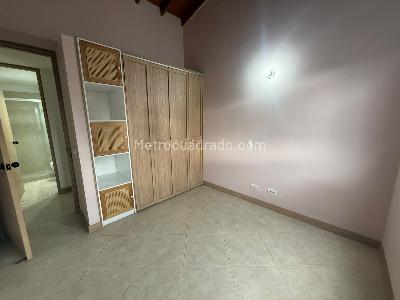 Apartamento de 3 alcobas en arriendo en Castropol, Medellín, 110 m² · foto 12 de 20