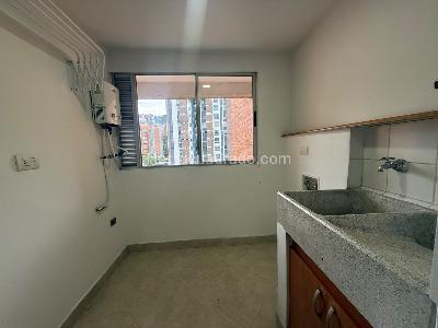 Apartamento de 3 alcobas en arriendo en Castropol, Medellín, 110 m² · foto 20 de 20
