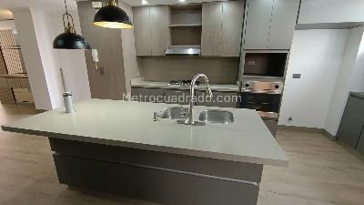 Apartamento en Arriendo, Los Conquistadores, Medellín