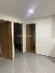 Apartamento de 3 alcobas en venta en Cabañitas, Bello, 100 m² · foto 3 de 16