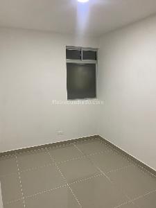 Apartamento de 3 alcobas en venta en Cabañas, Bello, 86 m² · foto 3 de 11