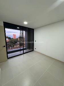 Apartamento de 3 alcobas en venta en Laureles La Castellana, Medellín, 100 m² · foto 8 de 14