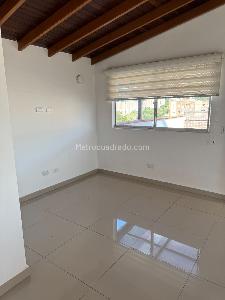 Apartamento de 3 alcobas en venta en Cabañas, Bello, 164 m² · foto 11 de 16