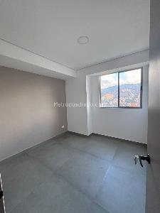 Apartamento de 2 alcobas en venta en Cabañas, Bello, 64 m² · foto 13 de 13