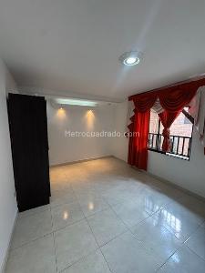 Apartamento de 4 alcobas en venta en La Cabanita, Bello, 80 m² · foto 5 de 15