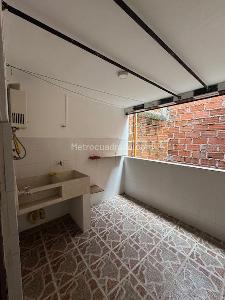 Apartamento de 4 alcobas en venta en La Cabanita, Bello, 80 m² · foto 6 de 15