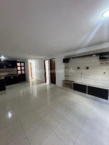 Apartamento de 4 alcobas en venta en La Cabaña, Bello, 78 m² · foto 8 de 14