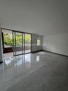 Apartamento de 2 alcobas en venta en Robledo Pilarica, Medellín, 67 m² · foto 11 de 18