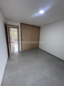 Apartamento de 2 alcobas en venta en Robledo Pilarica, Medellín, 67 m² · foto 17 de 18