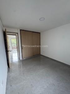 Apartamento de 2 alcobas en venta en Robledo Pilarica, Medellín, 67 m² · foto 4 de 18