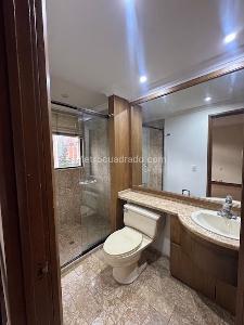 Apartamento de 4 alcobas en venta en El Poblado Manila, Medellín, 235 m² · foto 14 de 20