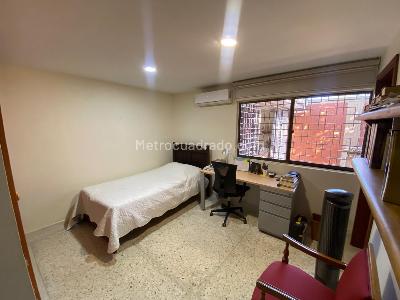 Casa de 5 alcobas en venta en Altos De Riomar, Barranquilla, 617 m² · foto 8 de 20