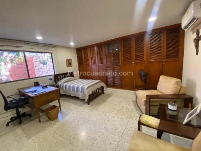 Casa de 5 alcobas en venta en Altos De Riomar, Barranquilla, 617 m² · foto 7 de 20