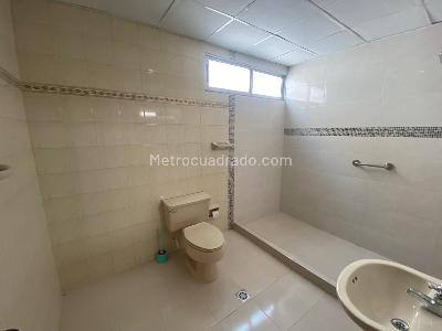 Casa en venta en Ciudad Jardin, Barranquilla · foto 6 de 20