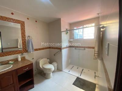 Casa de 3 alcobas en venta en Ciudad Jardind, Barranquilla, 500 m² · foto 14 de 15