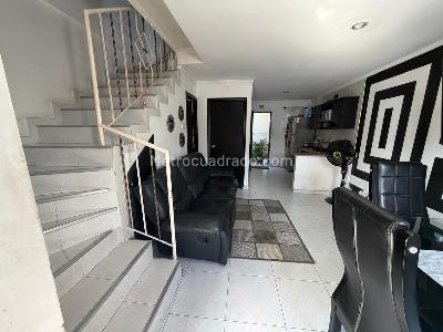 Casa en venta en San Isidro, Barranquilla · foto 2 de 9