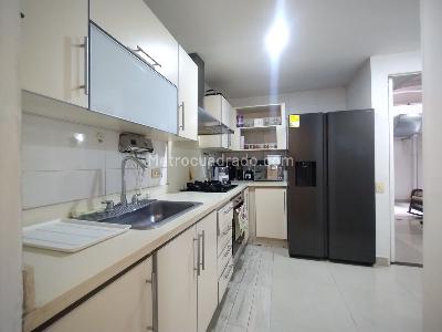 Apartamento de 3 alcobas en venta en Altos De Riomar, Barranquilla, 90 m² · foto 6 de 20