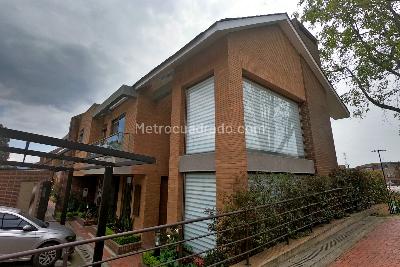 Casas en Venta en Bogotá . - Vivienda Nueva y Usada