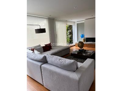 Apartamento de 3 alcobas en venta en Santa Barbara, Bogotá, 230 m² · foto 3 de 20