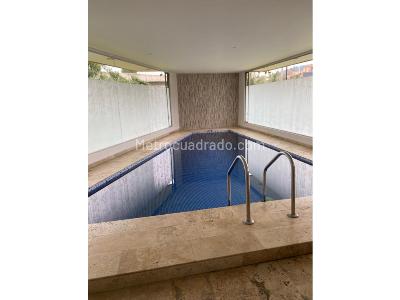 Apartamento de 3 alcobas en venta en Santa Barbara, Bogotá, 230 m² · foto 18 de 20