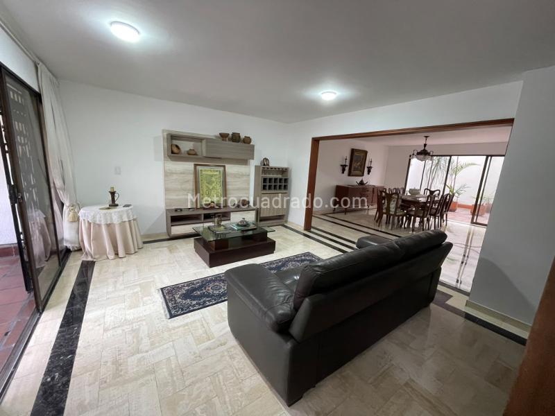 Apartamento en Arriendo, Santa Teresita, Cali – další