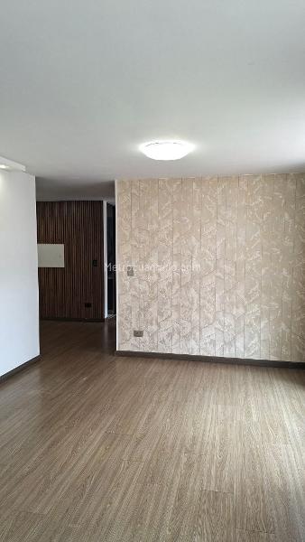 Piso – Bogotá D.C. - Más