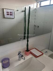 Apartamento de 2 alcobas en venta en Chico Bajo, Bogotá, 100 m² · foto 4 de 20