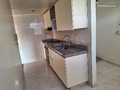 Apartamento de 2 alcobas en venta en Nueva Autopista Los Cedros, Bogotá, 70 m² · foto 10 de 15