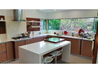 Casa de 5 alcobas en venta en Ciudad Jardin, Cali, 1190 m² · foto 18 de 20