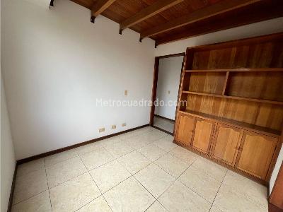 Apartamento de 2 alcobas en venta en La Hacienda, Cali, 60 m² · foto 10 de 14