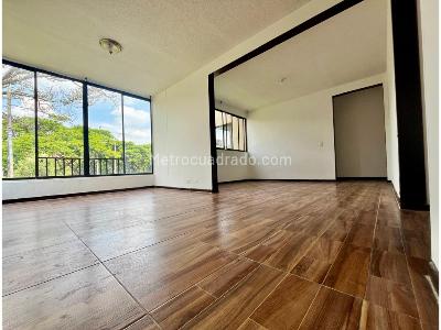 Apartamento de 3 alcobas en venta en Ciudad Jardin, Cali, 70 m² · foto 3 de 9