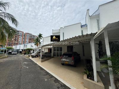 Casa de 4 alcobas en venta en Ciudad Jardin, Cali, 250 m² · foto 3 de 20